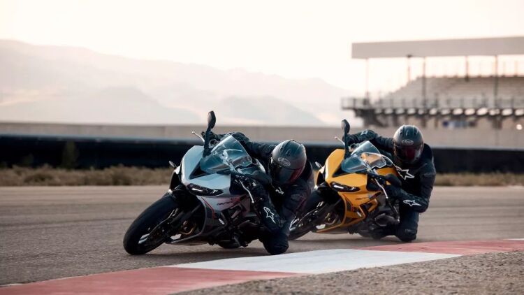 Πιο πισταδόρική η καινούργια Triumph Daytona 660