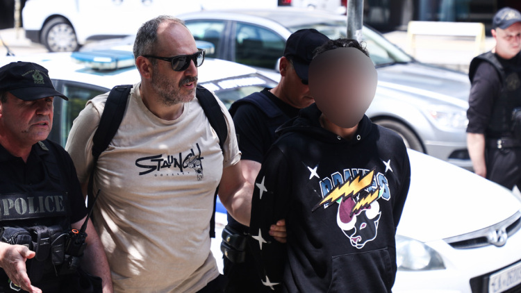 Στη φυλακή ο 30χρονος που σκότωσε τον πατέρα του με 14 μαχαιριές στη Θεσσαλονίκη, υπέβαλε αίτημα ψυχιατρικής πραγματογνωμοσύνης