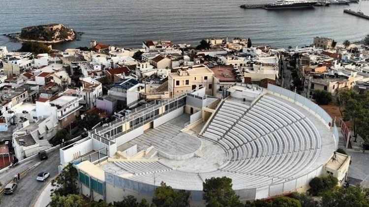 Βεάκειο: Συναυλίες και δημοφιλείς παραστάσεις στο φετινό καλοκαιρινό του πρόγραμμα