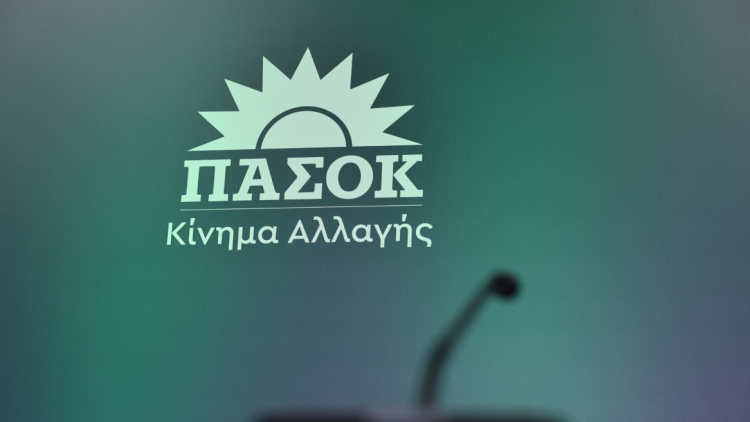 Επίθεση του ΠΑΣΟΚ στις εταιρείες δημοσκοπήσεων: «Η στατιστική σηκώνει τα χέρια ψηλά»