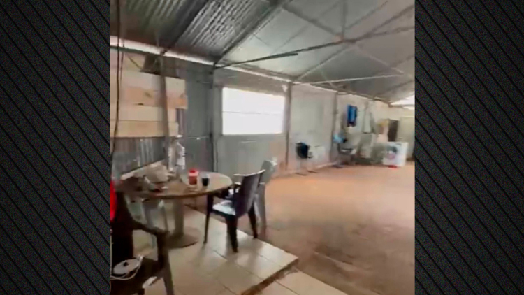 Φωτογραφίες από το θερμοκήπιο που έκρυβε η 25χρονη Ρομά τα παιδιά της στην Κρήτη
