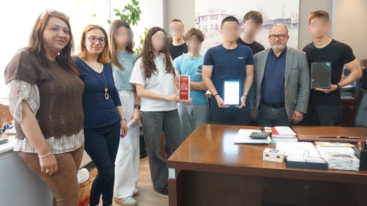Μαθητές στην Κομοτηνή δημιούργησαν εφαρμογή ψηφιακής ξενάγησης στα μνημεία της πόλης τους, πώς «γεννήθηκε» η ιδέα