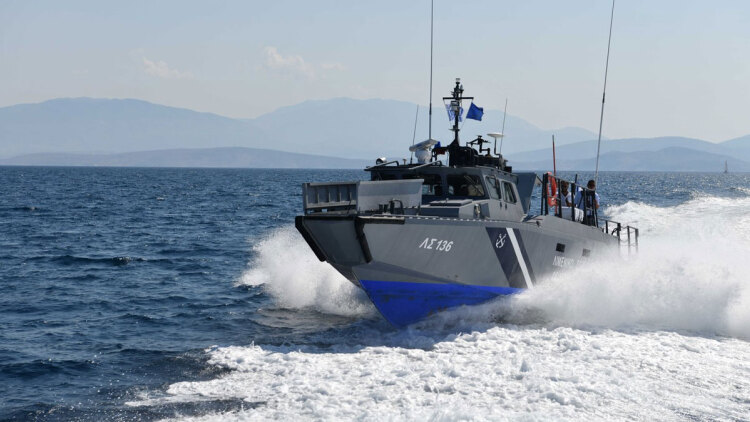 Δύο γυναίκες τραυματίστηκαν από μεγάλο κυματισμό που προκάλεσε ταχύπλοο στην Ζάκυνθο