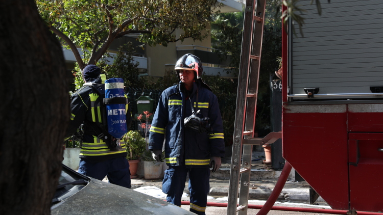 Φωτιά σε διαμέρισμα στον Κορυδαλλό