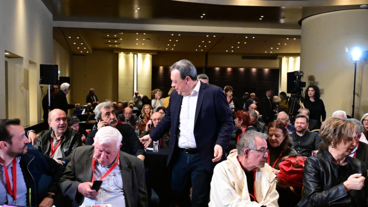 Σήμερα η κρίσιμη συνεδρίαση της Πολιτικής Γραμματείας στον ΣΥΡΙΖΑ: Υπέρ της στήριξης της ΕΛΑΣ ο Φάμελλος, έτοιμος για μάχη ο Πολάκης
