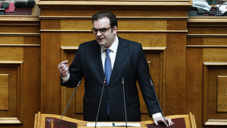 Ανοίγει και άλλο η «βεντάλια» των μέτρων με ρυθμίσεις για το ιδιωτικό χρέος: Ποιους αφορούν