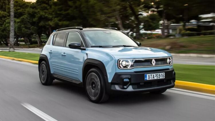 Οδηγούμε στην Ελλάδα το νέο Renault 4 E-Tech Electric (+video) - Πόσο κοστίζει;
