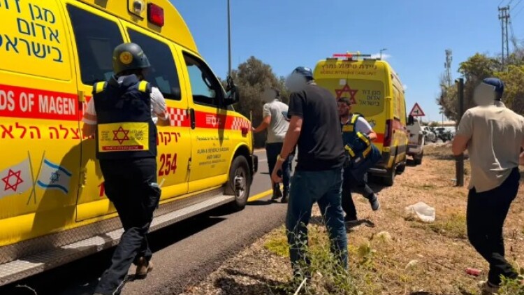 Ένας νεκρός και πέντε τραυματίες από τρομοκρατική επίθεση με πυροβολισμούς στο κεντρικό Ισραήλ