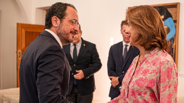 Νέα διάσκεψη για το Κυπριακό, διαβεβαιώνει η απεσταλμένη του ΟΗΕ: «Προετοιμάζουμε τη συνάντηση 5+1 με τον Γκουτέρες»
