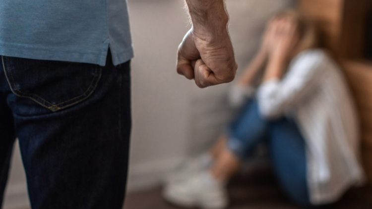 Συνελήφθη 28χρονος στα Χανιά μετά από δύο καταγγελίες για ενδοοικογενειακή βία σε τρεις ημέρες στα Χανιά