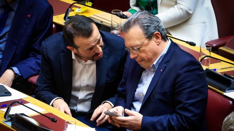 Παππάς για Φάμελλο: Όσο περνούν οι ώρες η ευθύνη που φέρει για συμφωνία με τον Τσίπρα γίνεται κατεπείγουσα