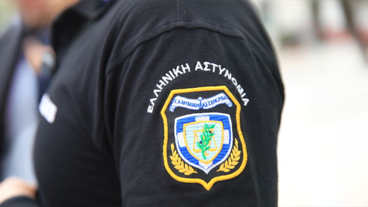 «Ταρίφα» 900 ευρώ για είσοδο χωρίς εισιτήριο στον τελικό της Euroleague ζητούσε ο αστυνομικός που εμπλέκεται στο κύκλωμα κοκαΐνης