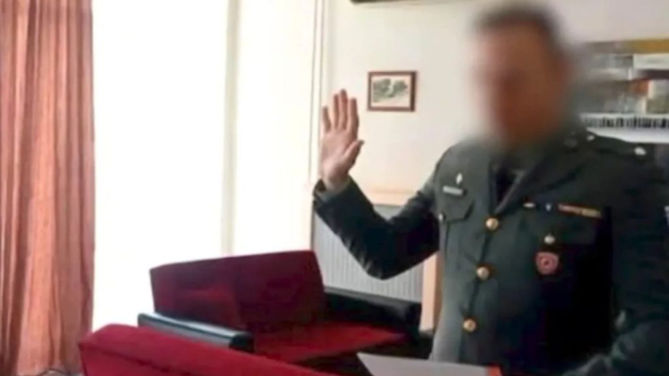 Αντιδράσεις με στρατιωτικό που ορκίστηκε στο Δωδεκάθεο: «Δεν έκανα κάτι κακό» λέει ο ίδιος - Έρευνα από το ΓΕΣ
