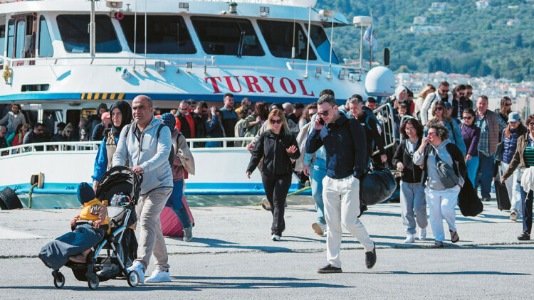 Πάνω από 1.000.000 αιτήσεις για το πρόγραμμα «Τουρισμός για Όλους», πότε θα γίνει η κλήρωση των δικαιούχων