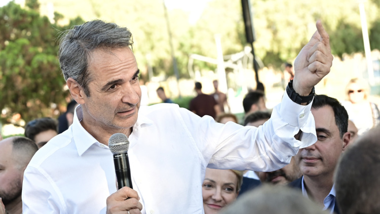 Μητσοτάκης από τη Βούλα: «Ο τζάμπας δεν υπάρχει, όποιος σας υπόσχεται, από κάπου θα σας τα πάρει»