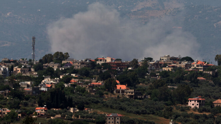 Ανταλλαγή πυρών στον Λίβανο: Το Ισραήλ βομβαρδίζει, η Χεζμπολάχ δηλώνει «έχουμε δικαίωμα να απαντάμε»