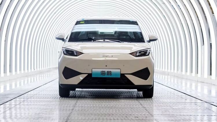 Ποια κινεζική μάρκα θέλει να ξεπεράσει την Toyota;