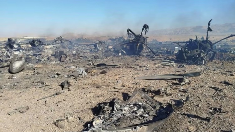 Δεκάδες drones σε σχηματισμό «μέδουσας»: Ο πιλότος του F-15 που κατέρριψαν οι Ιρανοί, περιγράφει όσα είδε πριν εκτιναχθεί