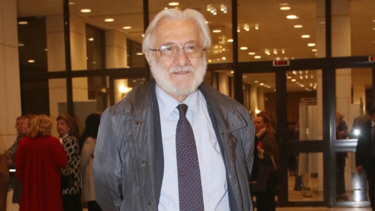 Γιάννης Σμαραγδής: Όταν έπαιξαν σε ταινία μου ο Στάθης Ψάλτης και ο Σωτήρης Μουστάκας, είχαν και οι δύο καρκίνο, το ήξεραν ότι θα πεθάνουν