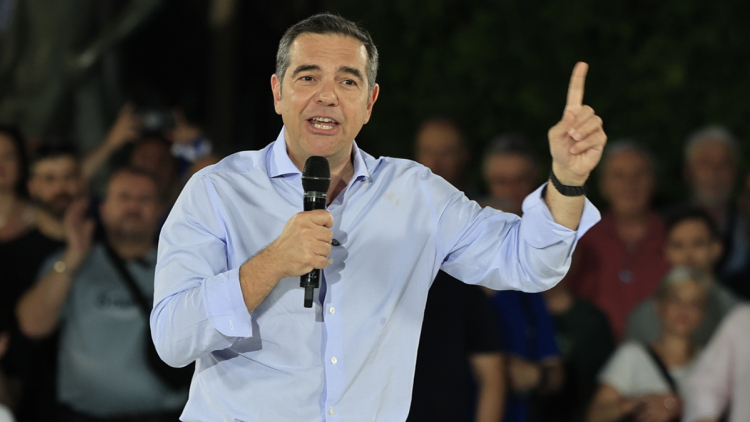 «Κυβέρνηση βιογραφικών» στήνει ο Τσίπρας: Τα μηνύματα πίσω από τη σκιώδη κυβέρνηση
