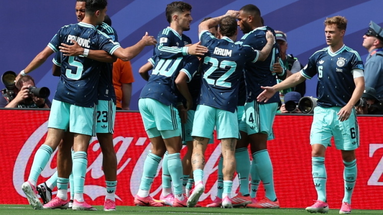 Εκουαδόρ - Γερμανία 0-1 (Α' ημίχρονο): Σκόραρε από τα αποδυτήρια ο Σανέ, live το παιχνίδι στο Νιου Τζέρσεϊ 