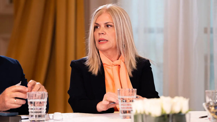 Αμάντα Ψυρρή: Είναι αδιανόητο να μην προστατεύουμε τα παιδιά μας – Ο εμβολιασμός δεν ενθαρρύνει σεξουαλικές συμπεριφορές
