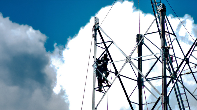 Ισχυρό ελληνικό αποτύπωμα στο νέο Grids Package της ΕΕ - Στο επίκεντρο οι διασυνδέσεις και η ενεργειακή ασφάλεια
