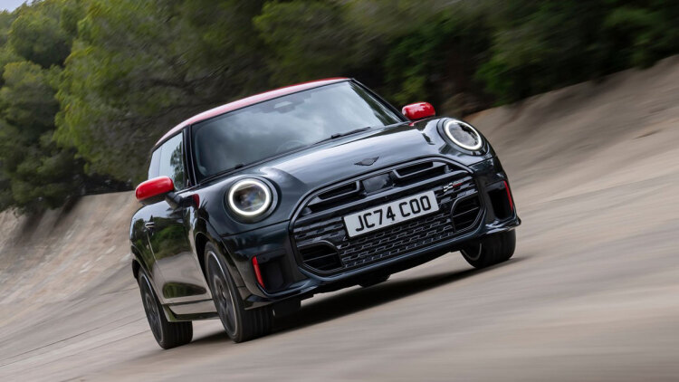 Νέες μειωμένες τιμές για τα MINI JCW στην Ελλάδα