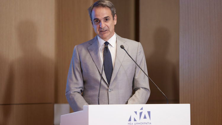 Στη Θεσσαλονίκη ο Μητσοτάκης για τις βομβιστικές επιθέσεις σε στελέχη της ΝΔ: «Μηδενική ανοχή στην τρομοκρατία» το μήνυμά του