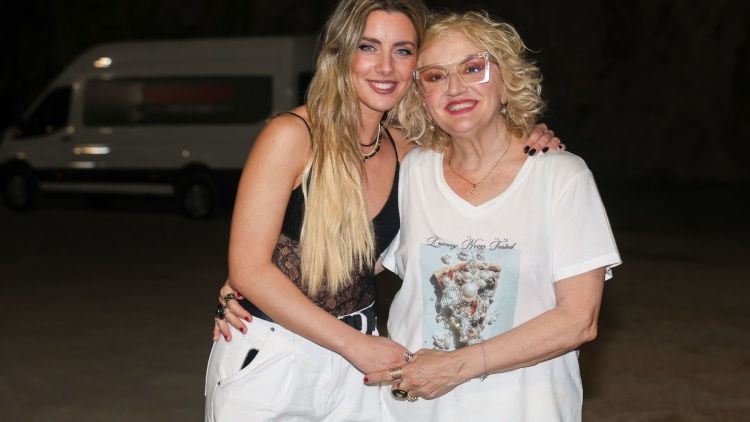 Φαίδρα Νταϊόγλου – Υρώ Μανέ: Η κοινή εμφάνιση μητέρας και κόρης στο θέατρο
