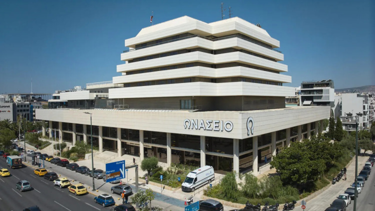 Ωνάσειο: Σε λειτουργία η πρώτη Κινητή Μονάδα ECMO στην Ελλάδα για βαρέως πάσχοντες καρδιοπαθείς
