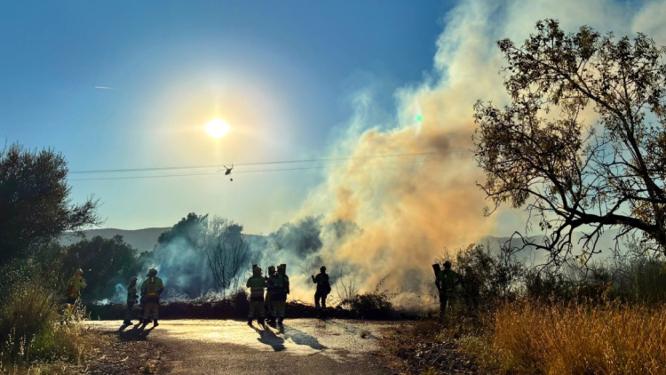 Πάνω από 1200 πυροσβέστες στη μάχη με τις φλόγες στην Πορτογαλία, τέσσερις τραυματίες 