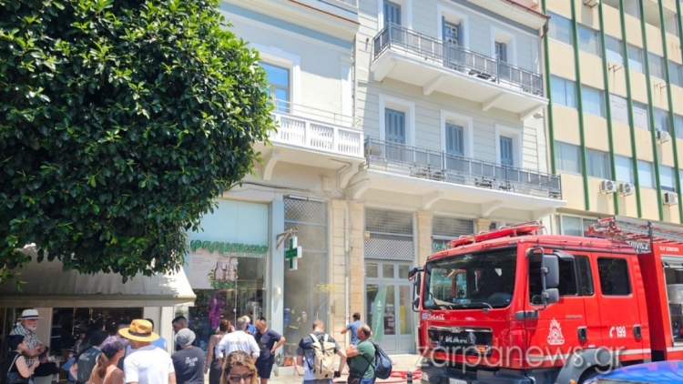 Συναγερμός στο κέντρο των Χανίων μετά από φωτιά σε τουριστικό κατάλυμα, δείτε εικόνες