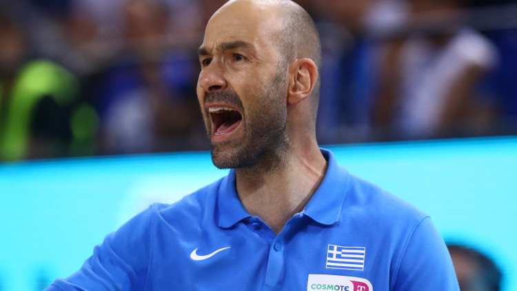 Σπανούλης: «Ήταν σα να έχουμε έρθει από διακοπές, ας σκεφτούμε τι πρεσβεύουμε», δείτε βίντεο
