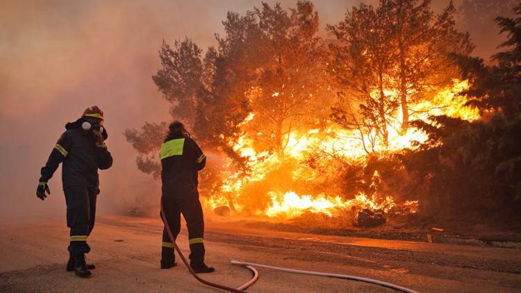 Πολύ υψηλός κίνδυνος πυρκαγιάς και σήμερα σε 6 περιφέρειες, στο «πορτοκαλί» και η Αττική
