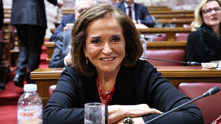 Μπακογιάννη: Στόχος του Σαμαρά είναι να κάνει ζημιά στη ΝΔ, δεν είναι καλό να συγκρούεται κανείς με την πραγματικότητα
