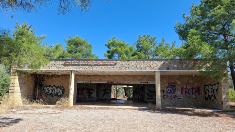 Νέα ζωή για το «Ξενία» των Μυκηνών, θα φιλοξενεί παραστάσεις αρχαίου δράματος, δείτε εικόνες