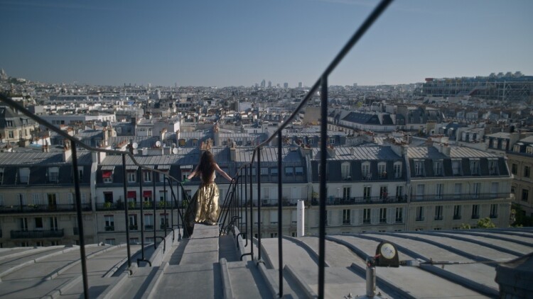 À Paris tous les deux: Πέντε ιστορίες έρωτα στη νέα ταινία της Λυρικής
