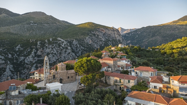 Μεσσηνιακή Μάνη: Ένας οδηγός εμπειριών για τον φιλόξενο προορισμό

