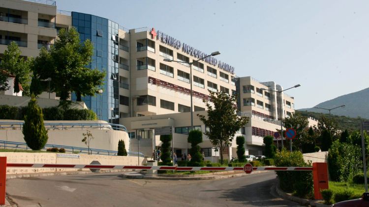 Μην τρώτε κοτόπουλο στη Λαμία για 2-3 ημέρες λένε από τον ΕΟΔΥ, αναμένονται και νέα κρούσματα αλλά δεν χρειάζεται πανικός