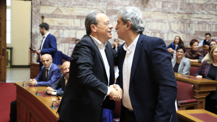 Νέος μύλος στον ΣΥΡΙΖΑ: Συνεδριάζει με μόλις 7 βουλευτές η ΚΟ, ο Φάμελλος αρνήθηκε να πάει, και καταγγέλλει «απαράδεκτη μεθόδευση» για επιστροφή Πολάκη