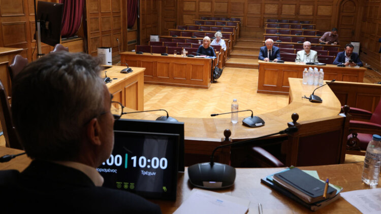 Νέος μύλος στον ΣΥΡΙΖΑ: Συνεδριάζει με μόλις 7 βουλευτές η ΚΟ, ο Φάμελλος αρνήθηκε να πάει, και καταγγέλλει «απαράδεκτη μεθόδευση» για επιστροφή Πολάκη