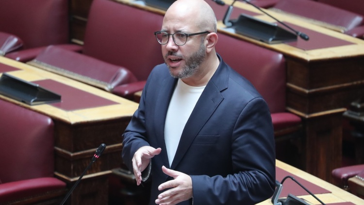 Ο Αλέξανδρος Μεϊκόπουλος άνοιξε τον σημερινό χορό αποχωρήσεων από την ΚΟ του ΣΥΡΙΖΑ, ποιοι θα παραμείνουν