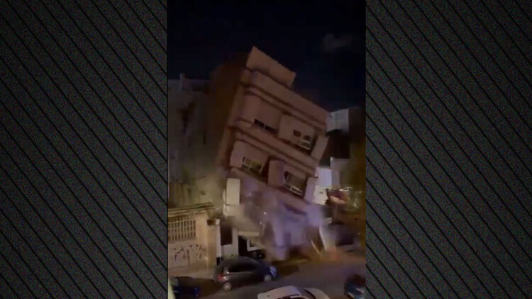Κατέρρευσε τριώροφη πολυκατοικία στη Βαλένθια, οι κάτοικοι εκκένωσαν το κτίριο λίγα λεπτά πριν, δείτε βίντεο