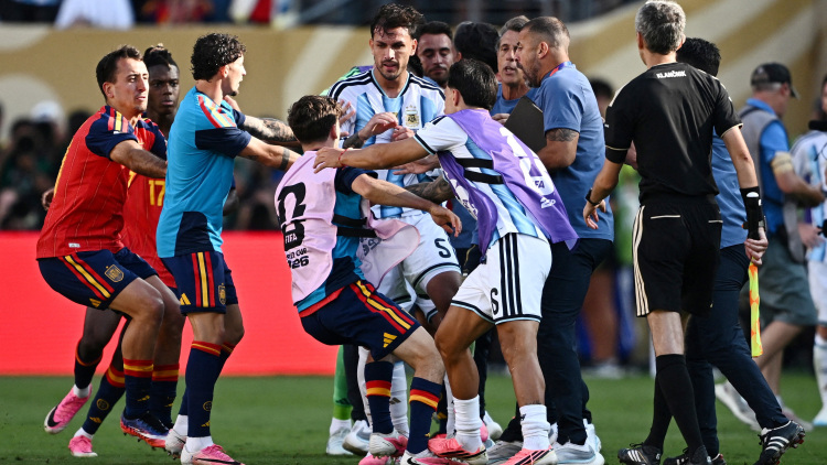 Η FIFA ξεκίνησε έρευνα σε βάρος της Αργεντινής για τα γεγονότα που συνέβησαν μετά τον τελικό του Μουντιάλ