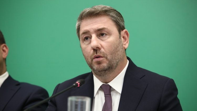 Ανδρουλάκης κατά Μητσοτάκη: Ο Τσίπρας κρίθηκε, τώρα είναι η δική του σειρά