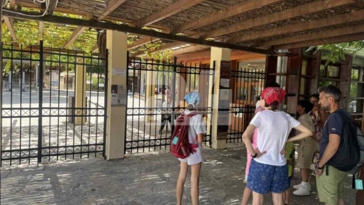 Κλειστή και σήμερα η Κνωσός λόγω καύσωνα, δείτε φωτογραφίες