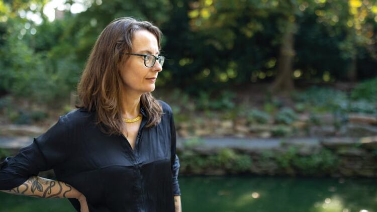 Emily Wilson: Ποια είναι η πρώτη γυναίκα που μετέφρασε την Οδύσσεια στα αγγλικά
