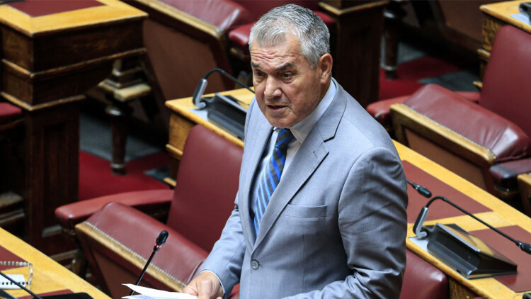 Ο Κυριαζίδης παραπέμπεται στην Επιτροπή Δεοντολογίας της Βουλής με απόφαση Κακλαμάνη