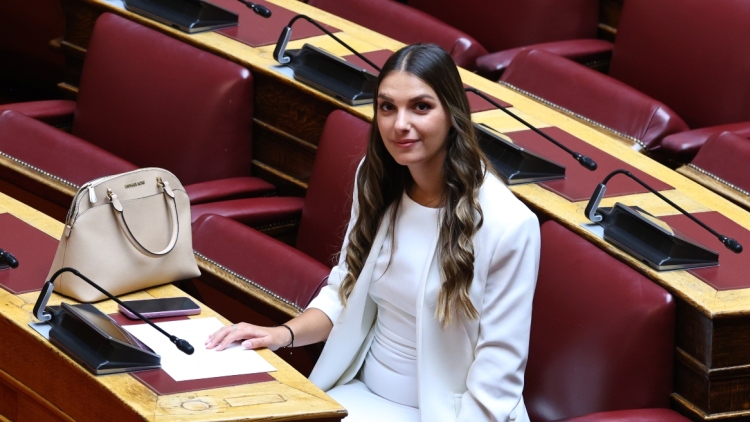 Αποχώρησε με αιχμές από τους «Δημοκράτες» του Κασσελάκη η Μυρτώ Κοροβέση: Συγκεχυμένη η πολιτική κατεύθυνση του κόμματος